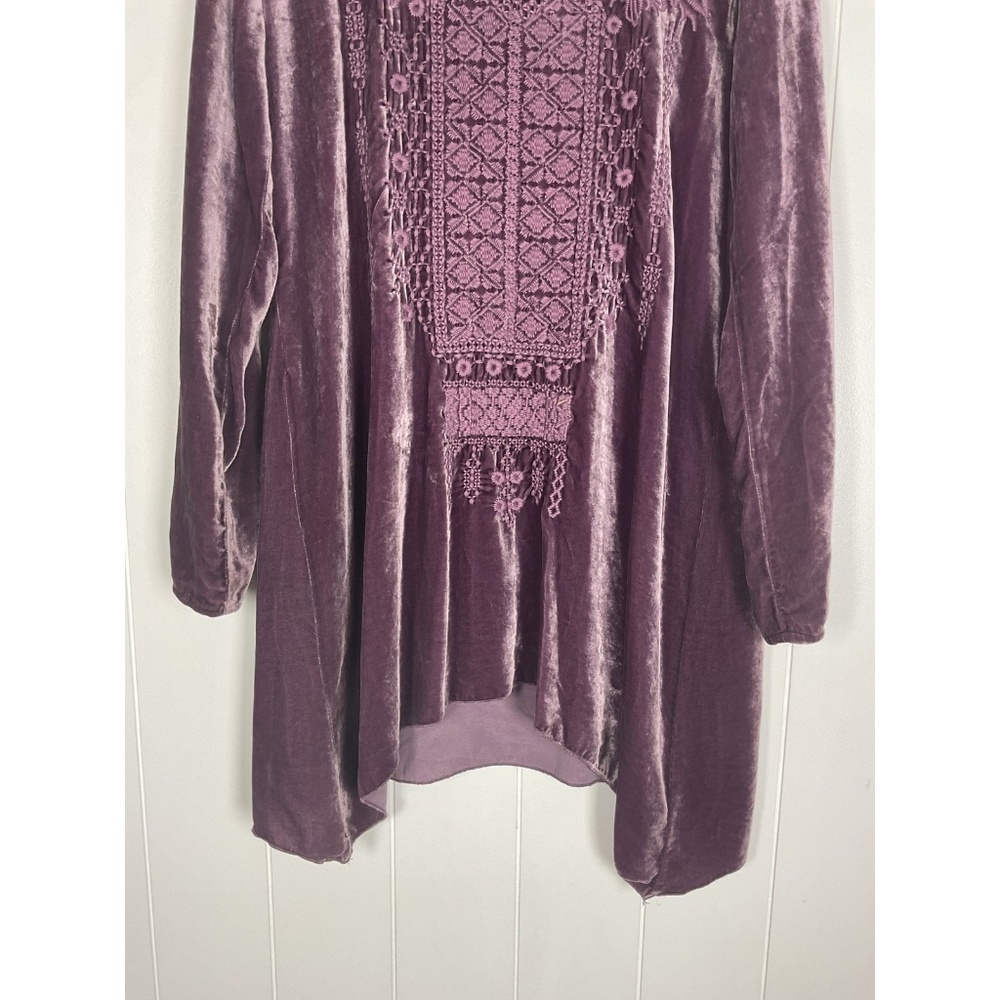 Stunning JOHNNY WAS purple embroidered Velvet Tunic Top 1X - Picture 4 of 6